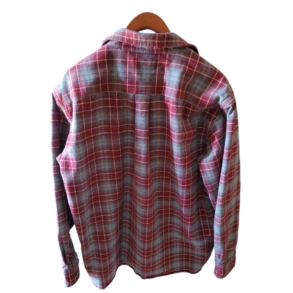 L.L. Bean Red and Gray Plaid Button Down Flannel Shirt Size Large - Picture 2 of 5